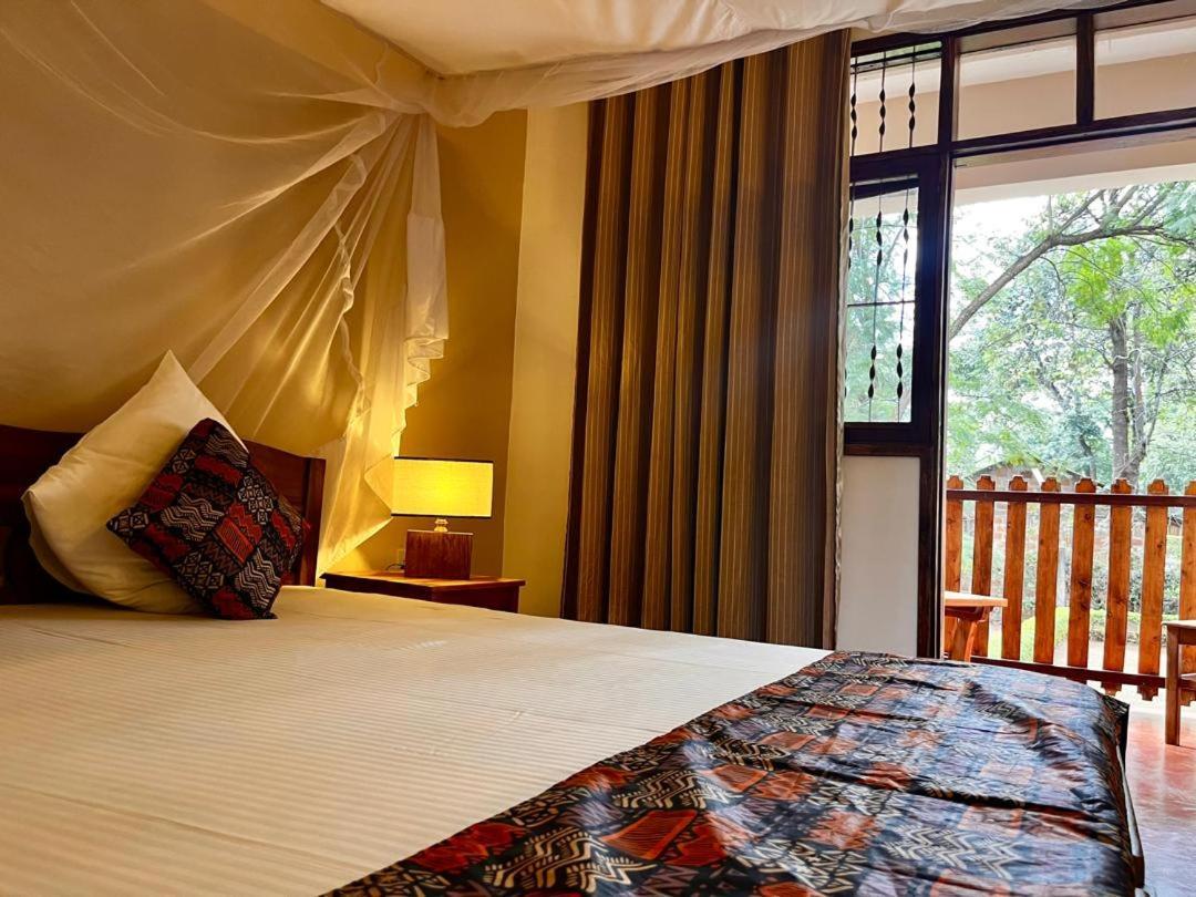 Kilimanjaro Lodge - Mcf โมชิ ภายนอก รูปภาพ